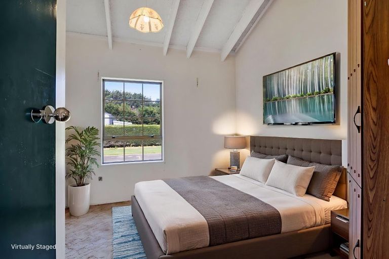 Photo of property in 290 Waihi Road, Hawera, 4673