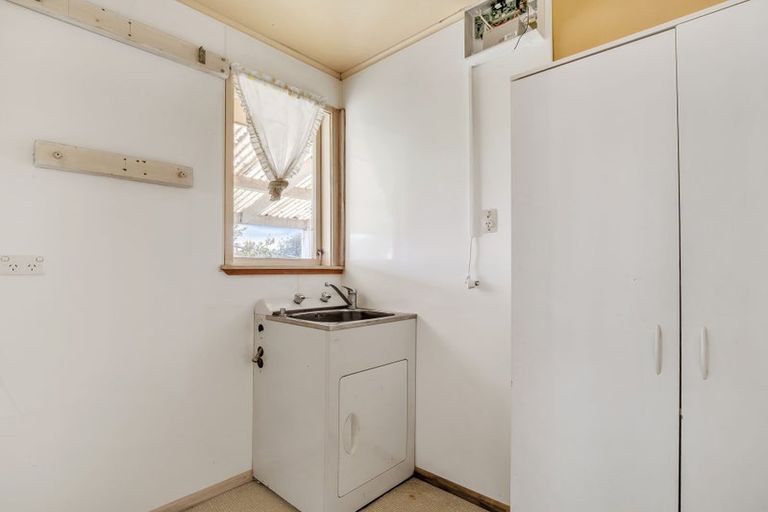 Photo of property in 5 Kouma Place, Fairy Springs, Rotorua, 3015