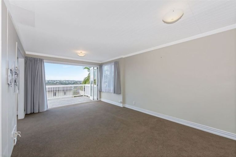 Photo of property in 75 Stanmore Bay Road, Stanmore Bay, Whangaparaoa, 0932