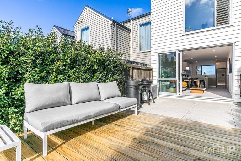 Photo of property in 8d Onekiritea Road, Hobsonville, Auckland, 0616