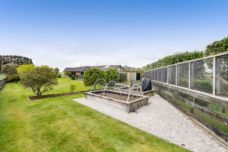 Photo of property in 338 Smart Road, Hillsborough, New Plymouth, 4372