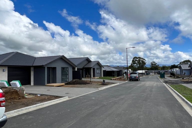 Photo of property in 14 Ash Lane, Omokoroa, 3114