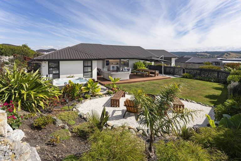 Photo of property in 58 Katania Heights, Brightwater, 7022