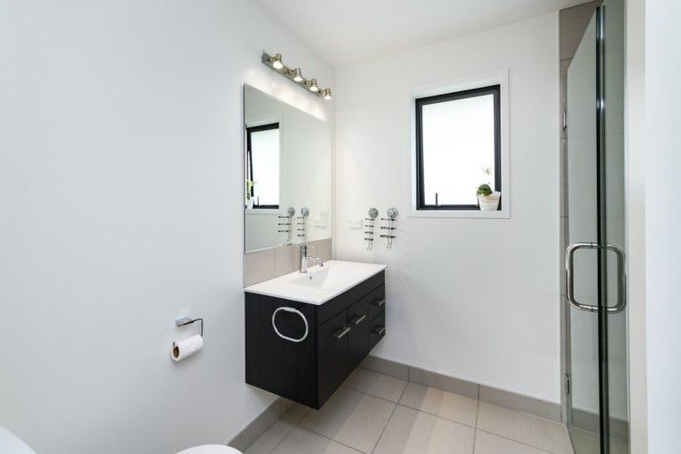 Photo of property in 45 Liberty Grove, Kelvin Grove, Palmerston North, 4414