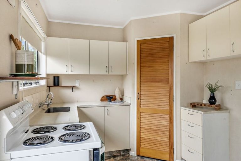 Photo of property in 5 Avon Place, Springvale, Whanganui, 4501