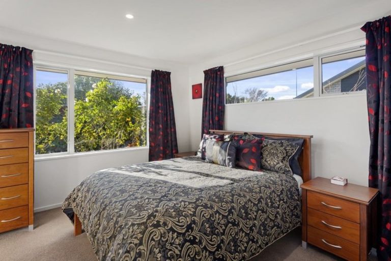 Photo of property in 28 Mcdermott Place, Halswell, Christchurch, 8025