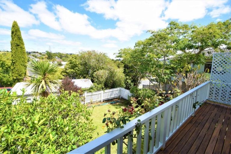Photo of property in 14 Gerontius Lane, Snells Beach, 0920