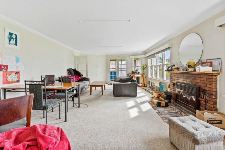 Photo of property in 8 Banff Street, Regent, Whangarei, 0112