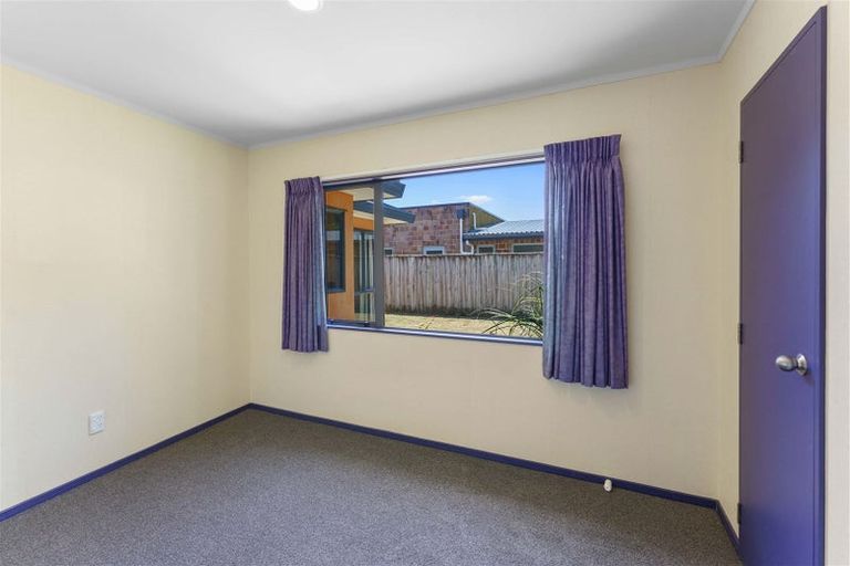 Photo of property in 104 Weggery Drive, Waikanae Beach, Waikanae, 5036