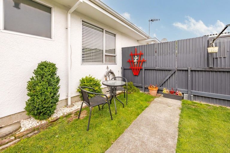Photo of property in 10 Ashcroft Street, Pirimai, Napier, 4112