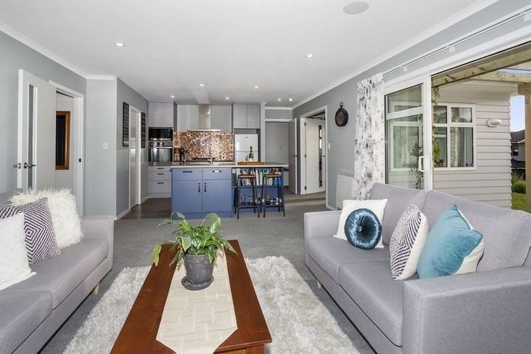 Photo of property in 12 Ken Douglas Drive, Aotea, Porirua, 5024