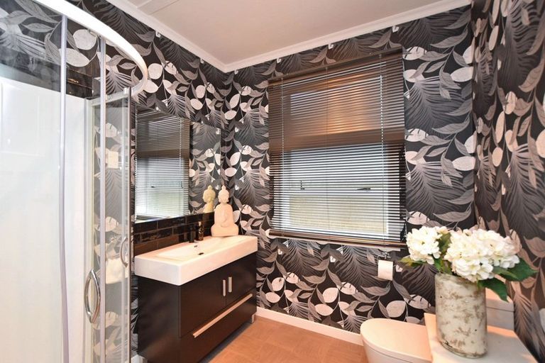 Photo of property in 87 Robertson Street, Richmond, Invercargill, 9810