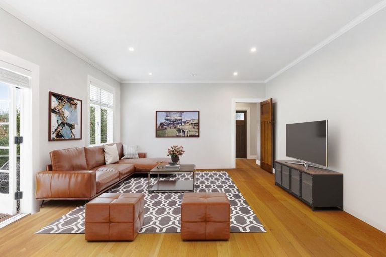 Photo of property in 1 Cochrane Road, Hobsonville, Auckland, 0616