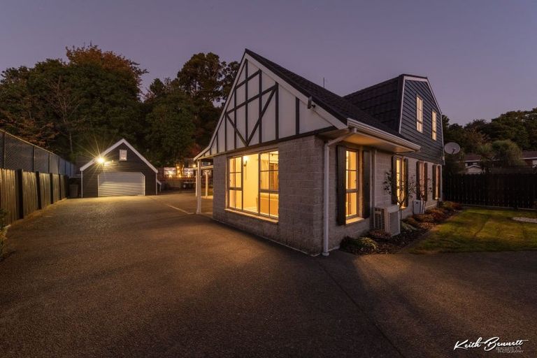 Photo of property in 15 Johnswood Grove, Clouston Park, Upper Hutt, 5018