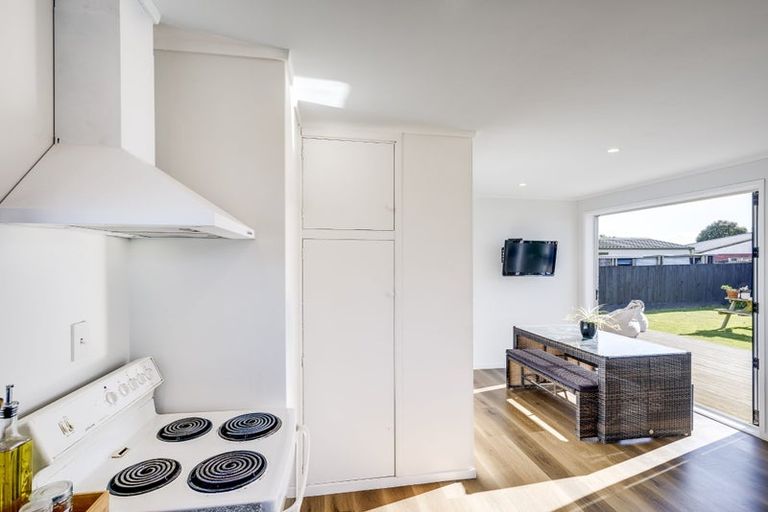 Photo of property in 8 Lyttelton Crescent, Tamatea, Napier, 4112