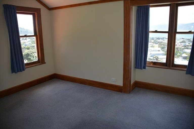 Photo of property in 120 Inglis Street, Seatoun, Wellington, 6022