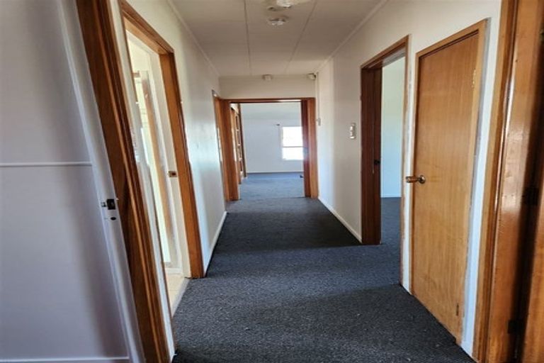 Photo of property in 180 Mahia Road, Wattle Downs, Auckland, 2103