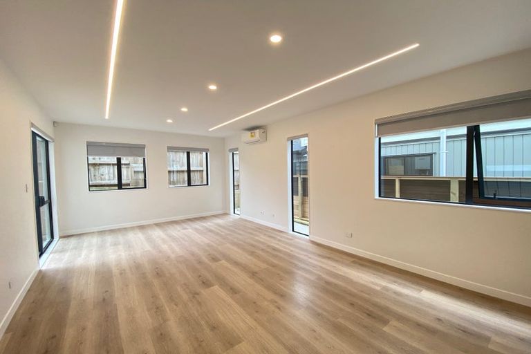 Photo of property in 106c Coronation Road, Hillcrest, Auckland, 0627