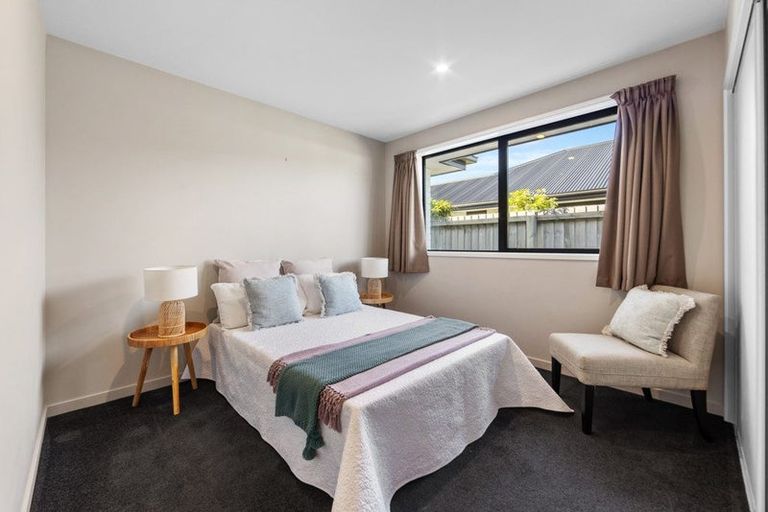 Photo of property in 27 William Nicholls Drive, Belfast, Christchurch, 8051