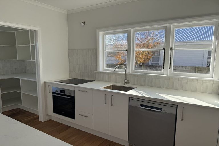 Photo of property in 65 Clarkin Road, Fairfield, Hamilton, 3214