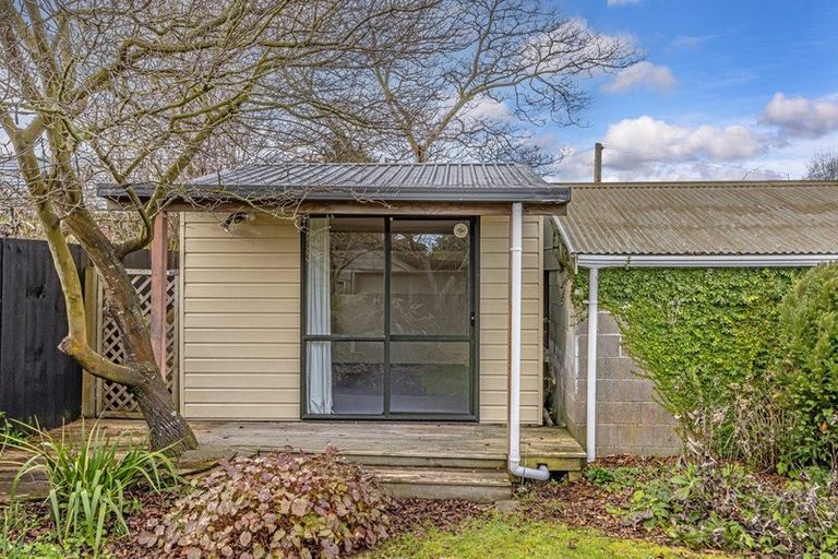 Photo of property in 345 Eastern Terrace, Sydenham, Christchurch, 8023