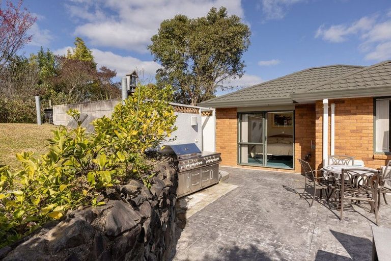 Photo of property in 26 Maddison Place, Welcome Bay, Tauranga, 3112