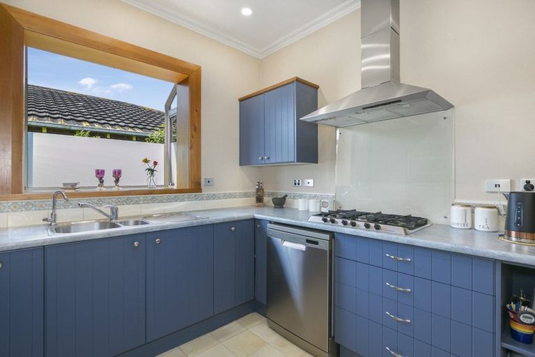 Photo of property in 15 Ryehill Street, Calton Hill, Dunedin, 9012