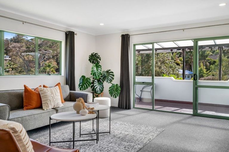 Photo of property in 53 Ferry Road, Arkles Bay, Whangaparaoa, 0932