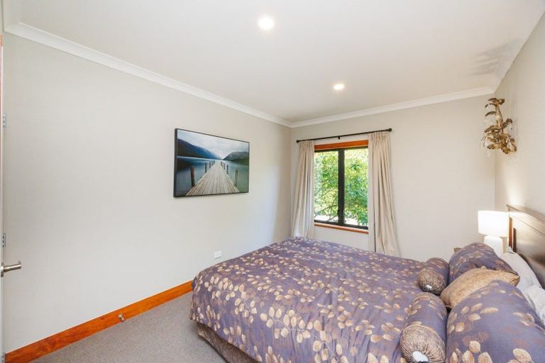 Photo of property in 443 Stoney Creek Road, Kelvin Grove, Palmerston North, 4470
