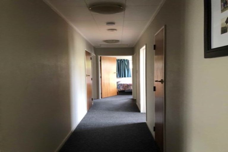 Photo of property in 19 Moorhouse Street, Taradale, Napier, 4112