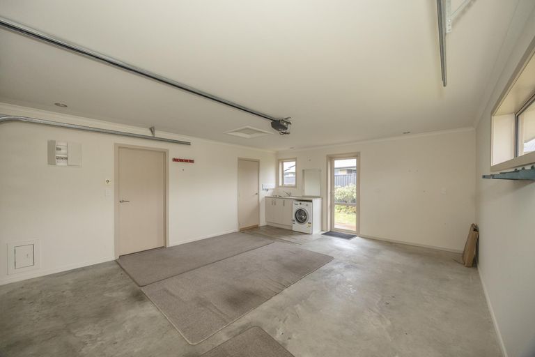 Photo of property in 6 Stringer Crescent, Waiareka Junction, Oamaru, 9401