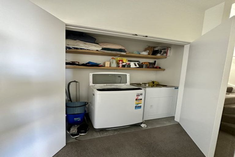 Photo of property in 1/27 Whaui Street, Vogeltown, Wellington, 6021