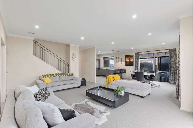 Photo of property in 27 Amaretto Avenue, Flat Bush, Auckland, 2019