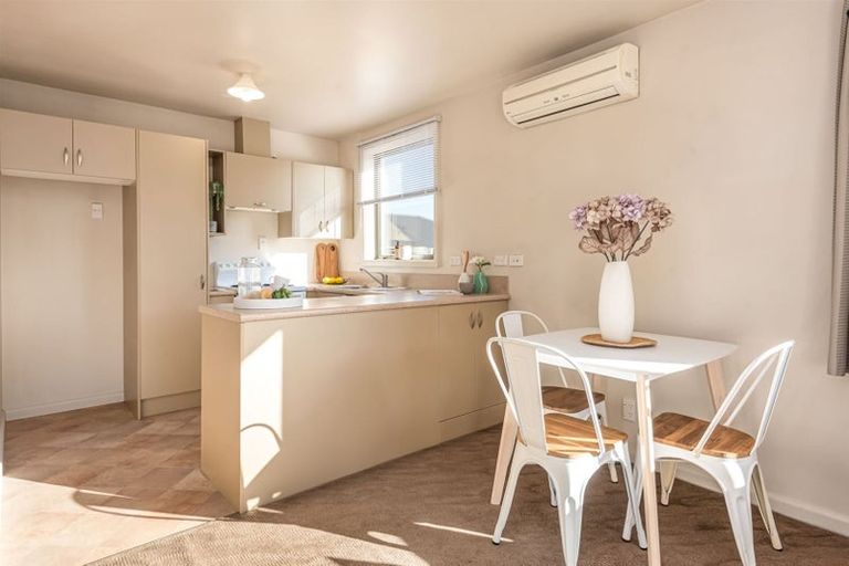 Photo of property in 2/373 Main Road North, Redwood, Christchurch, 8051