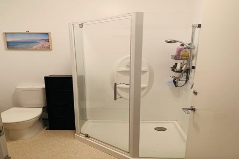 Photo of property in Budget Car Rental, 10/81 Ghuznee Street, Te Aro, Wellington, 6011