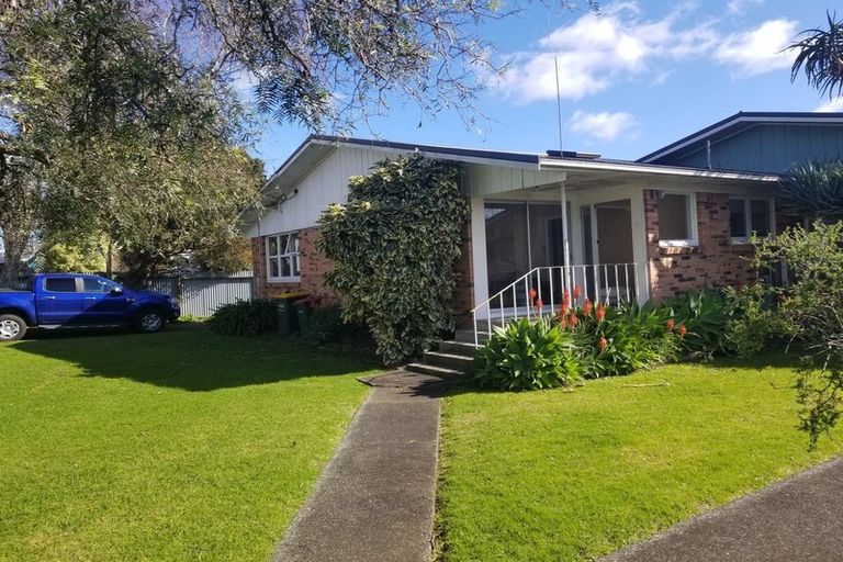 Photo of property in 1/7 Queen Street, Papakura, 2110