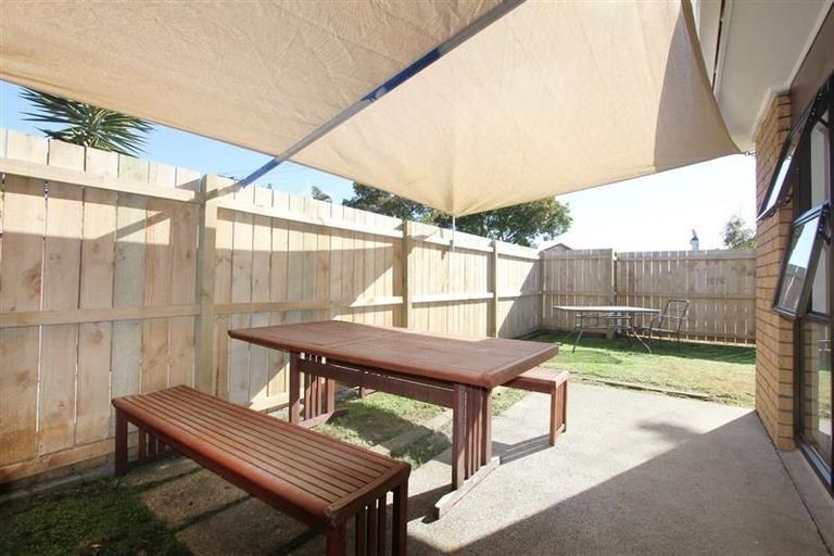 Photo of property in 1/27 Avis Avenue, Papatoetoe, Auckland, 2025