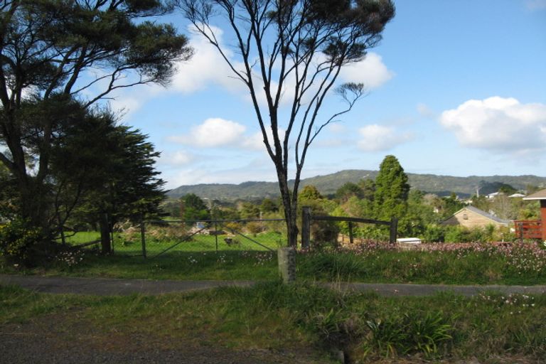 Photo of property in 82 Mcentee Road, Waitakere, Auckland, 0816