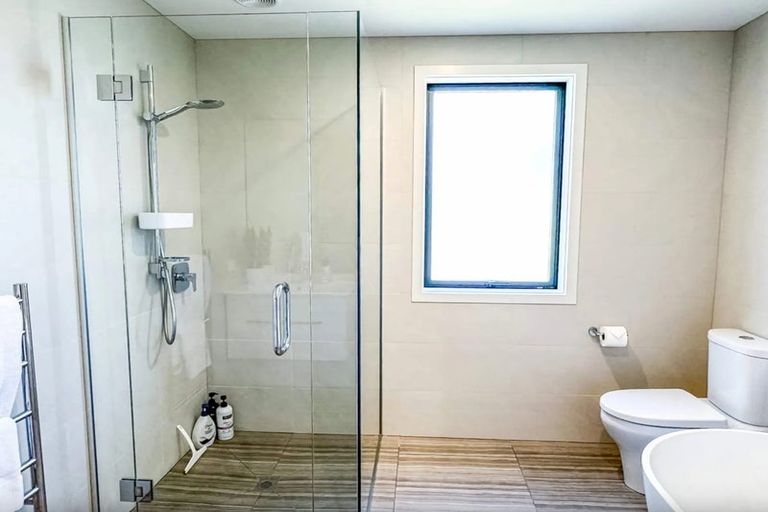 Photo of property in 7 Falconer Rise, Jacks Point, Queenstown, 9371