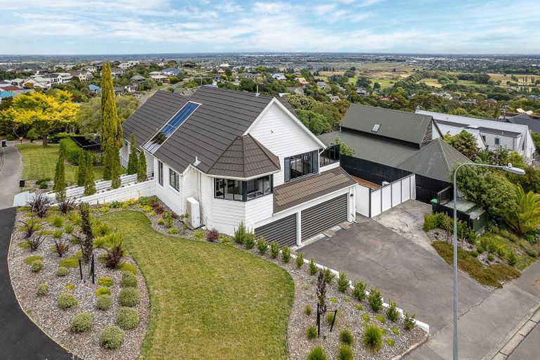 Photo of property in 2 Petworth Place, Westmorland, Christchurch, 8025