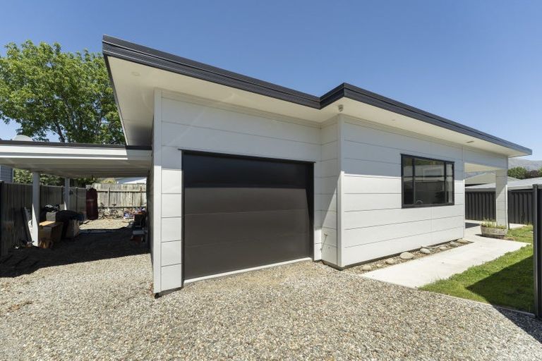 Photo of property in 28a Ortive Street, Cromwell, 9310