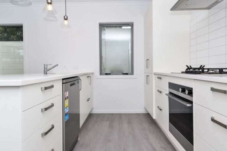 Photo of property in 3/56 Sandwich Road, Saint Andrews, Hamilton, 3200