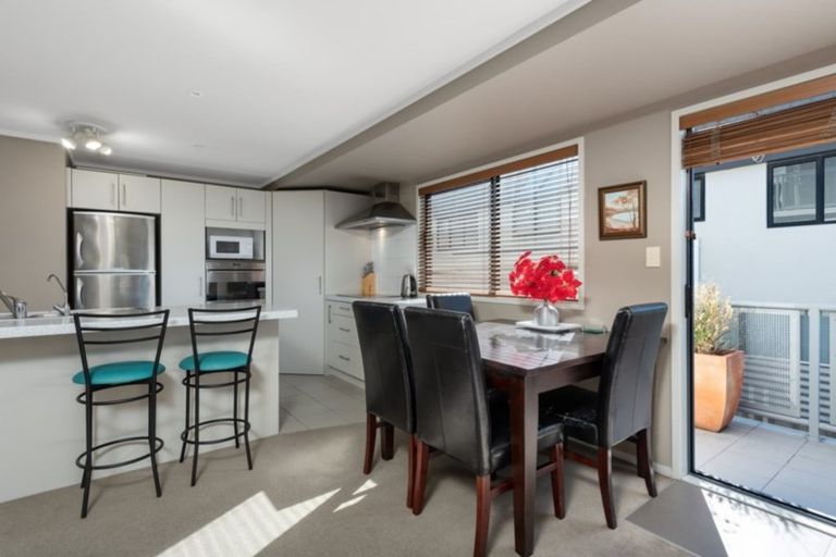 Photo of property in Atlas Apartments, 13/49 Maunganui Road, Mount Maunganui, 3116