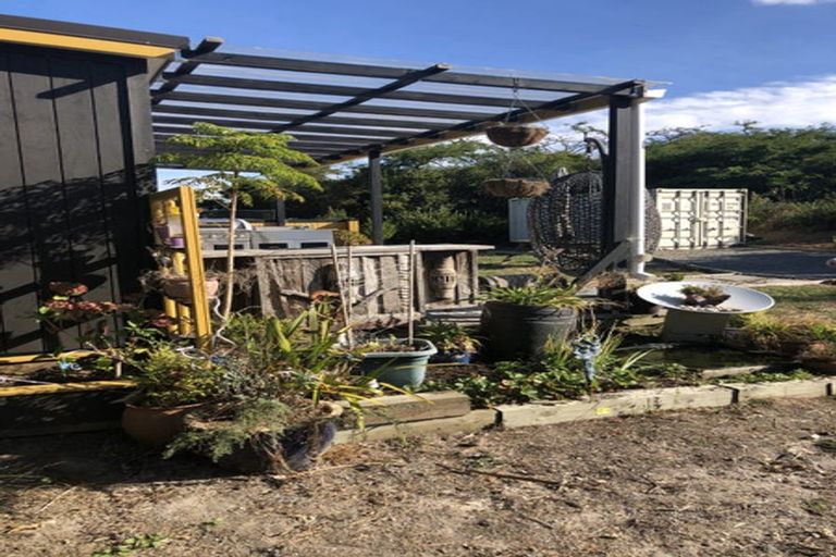 Photo of property in 8 Parawera Drive, Acacia Bay, Taupo, 3330