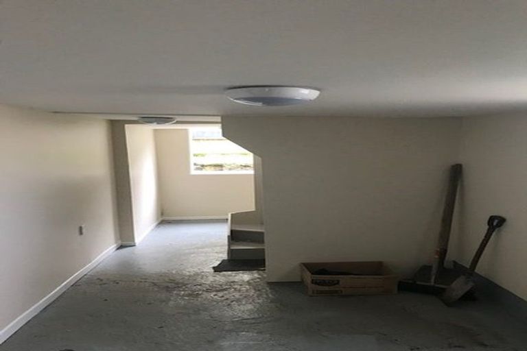 Photo of property in 28 Mein Street, Newtown, Wellington, 6021