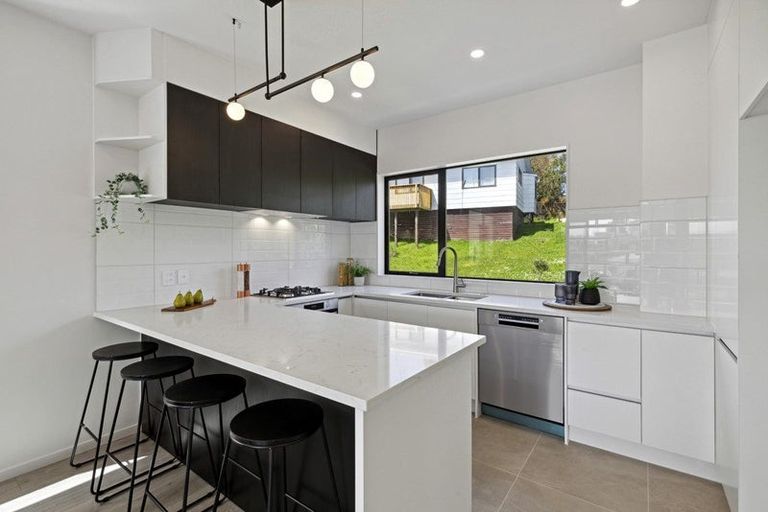 Photo of property in 5/36 Tomo Street, New Lynn, Auckland, 0600