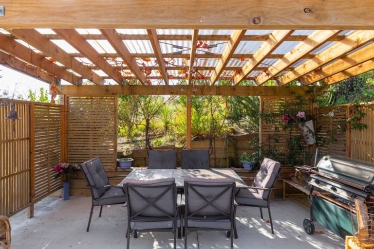 Photo of property in 9 Tui Drive, Picton, 7220