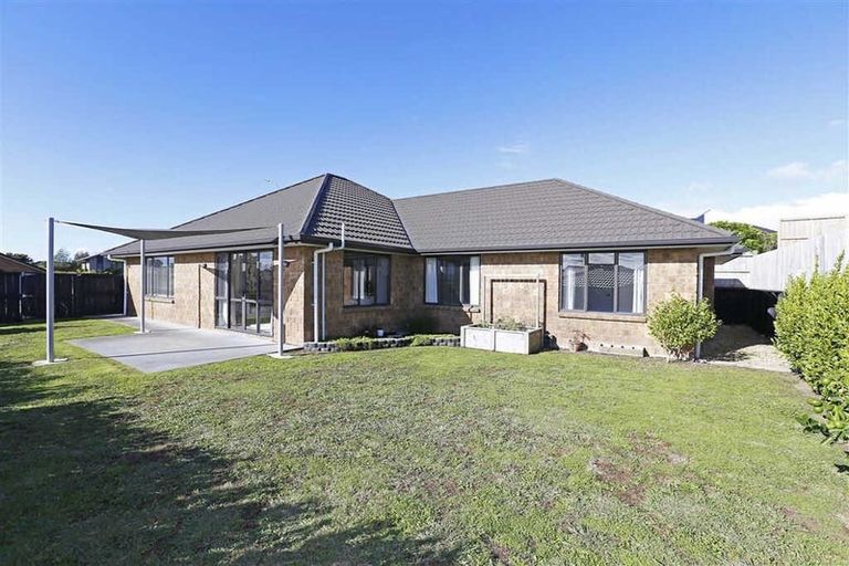 Photo of property in 51 Magellan Rise, Flagstaff, Hamilton, 3210