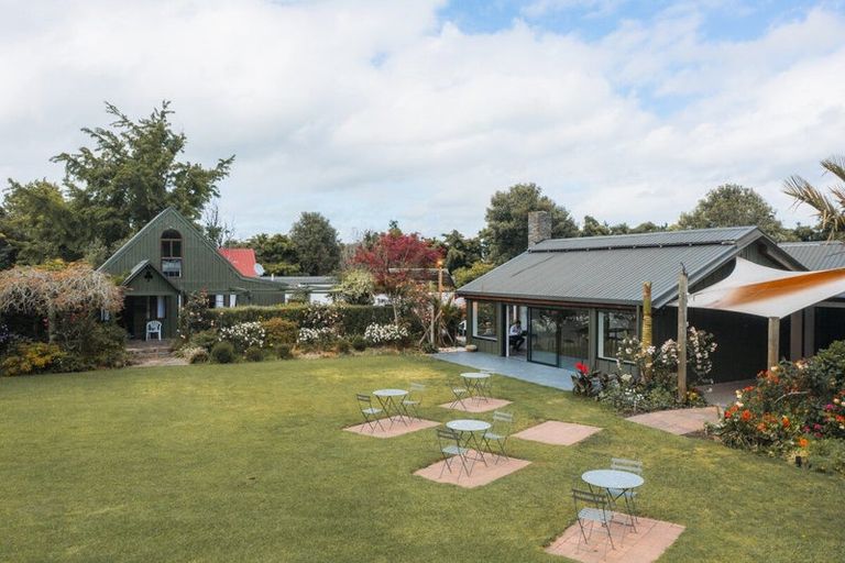 Photo of property in 6 Dyke Road, Karaka, Papakura, 2580