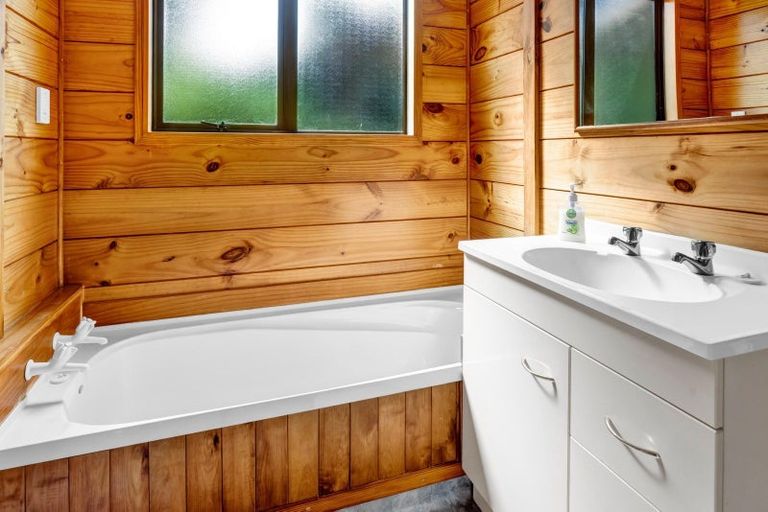 Photo of property in 414b Turuturu Road, Hawera, 4674